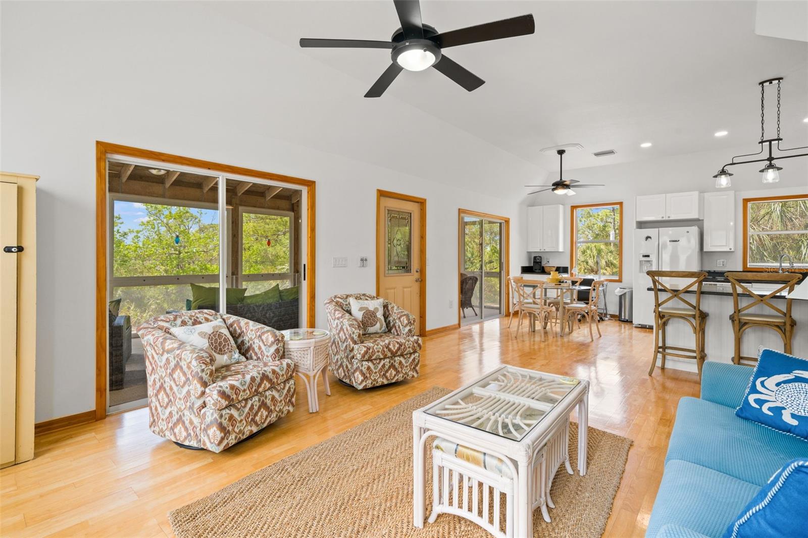 1566 Indian Bay Rd Property Photo 25