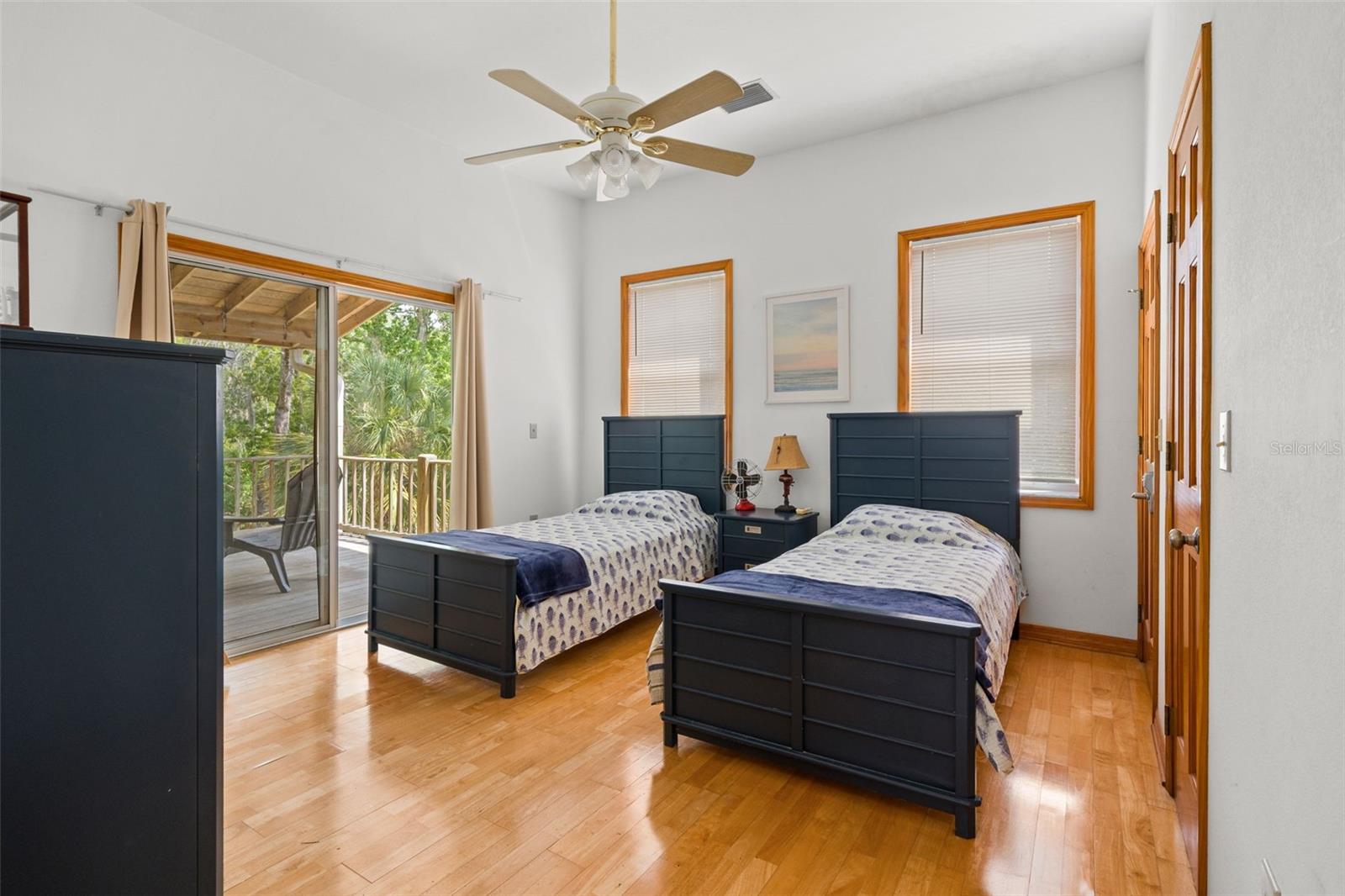 1566 Indian Bay Rd Property Photo 32