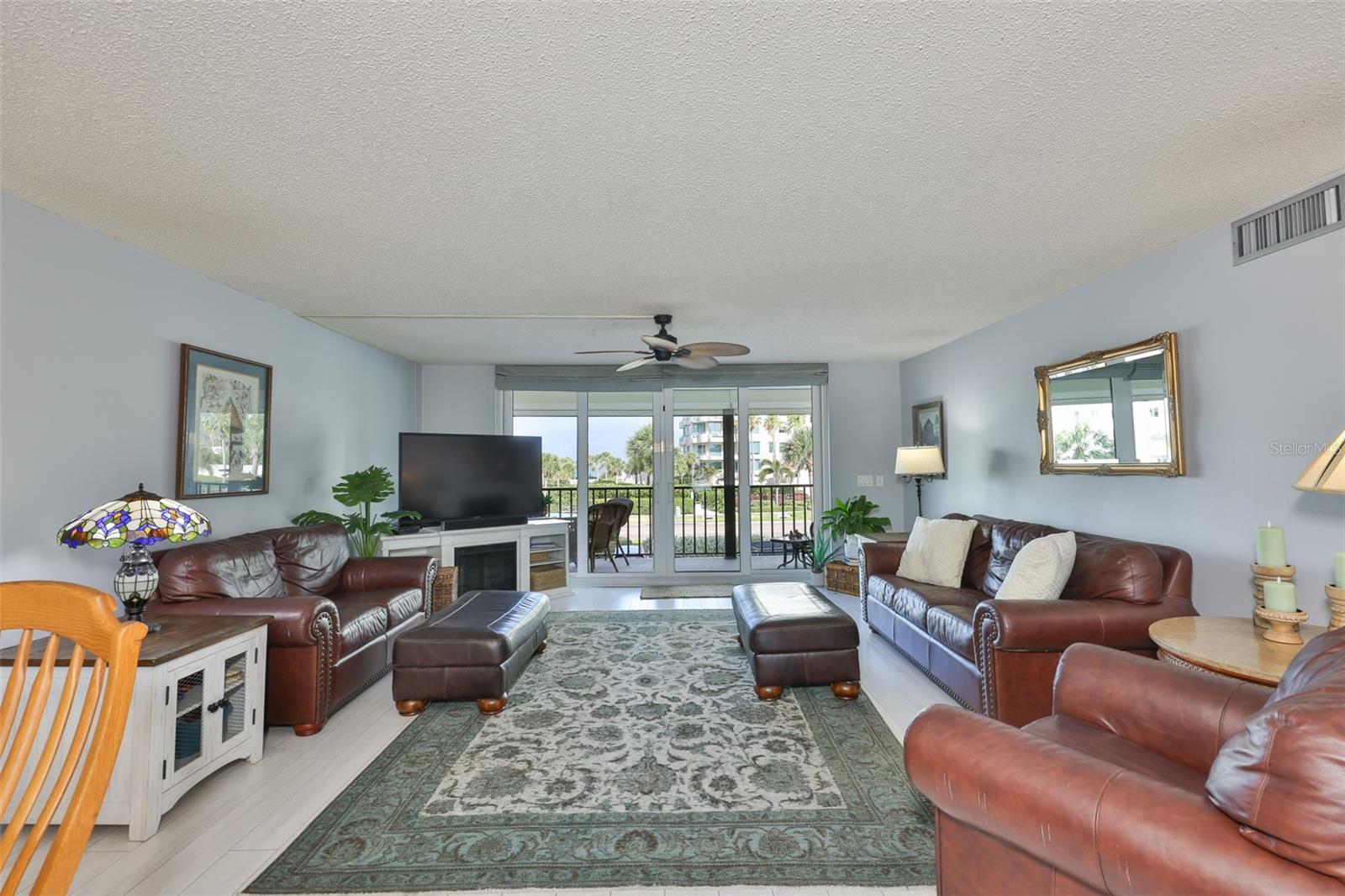1581 Gulf Blvd #103n Property Photo 8