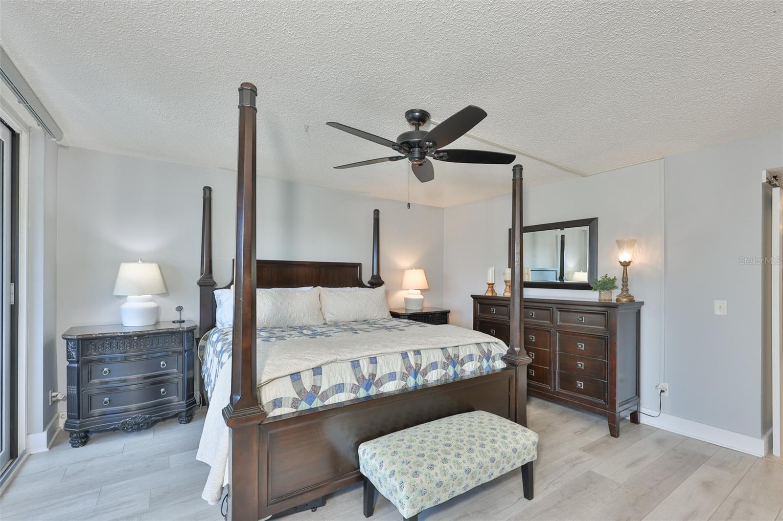 1581 Gulf Blvd #103n Property Photo 21