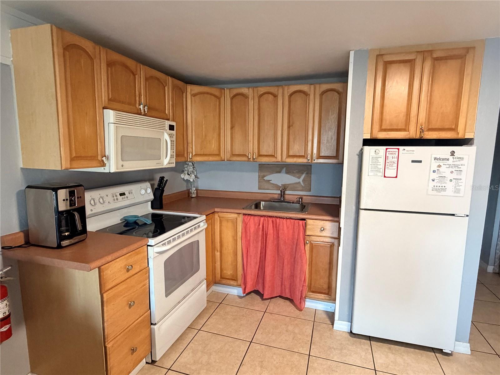 82 2nd St #d5 Property Photo 3