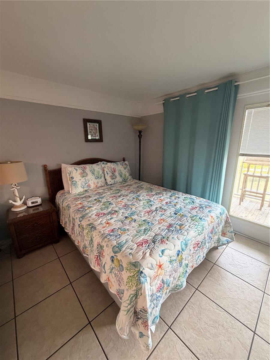 82 2nd St #d5 Property Photo 10