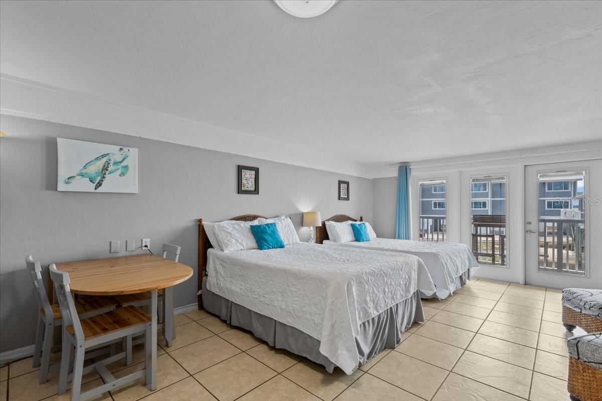 82 2nd St #d5 Property Photo 11