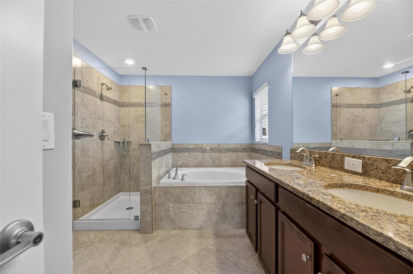 13168 Green Violet Dr Property Photo 49