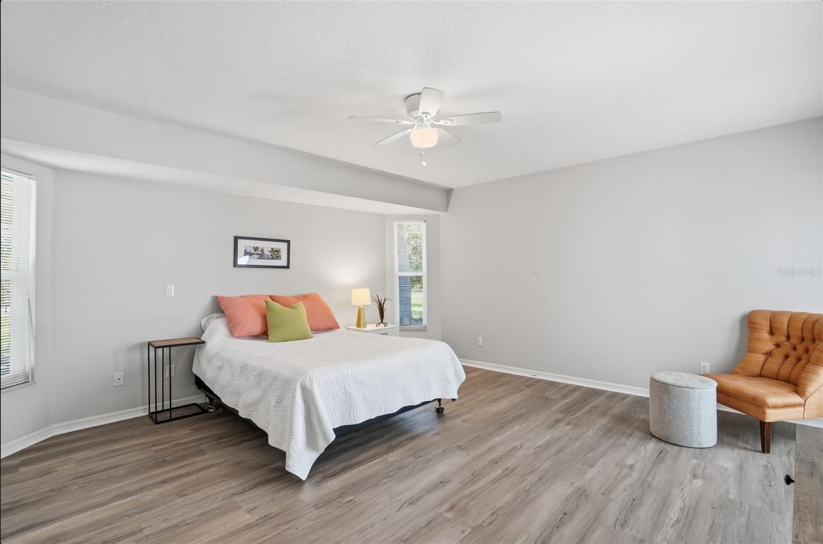 610 Woodview Way Property Photo 26