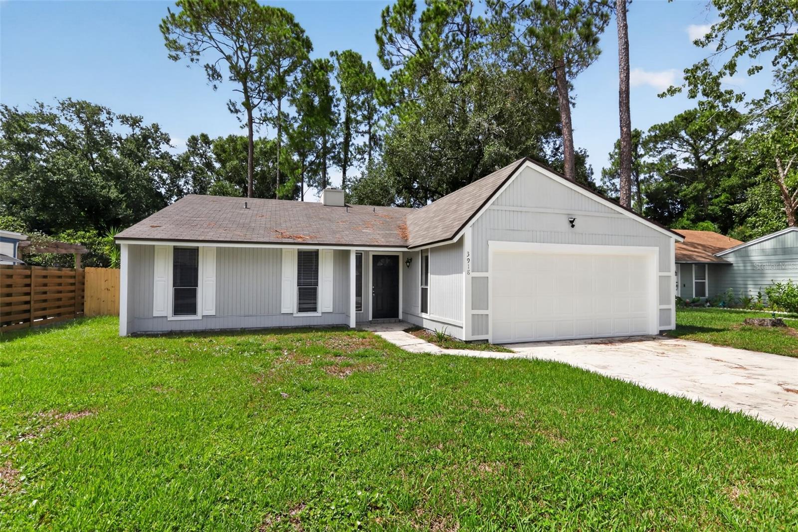 3918 Pine Breeze Rd S Property Photo 1