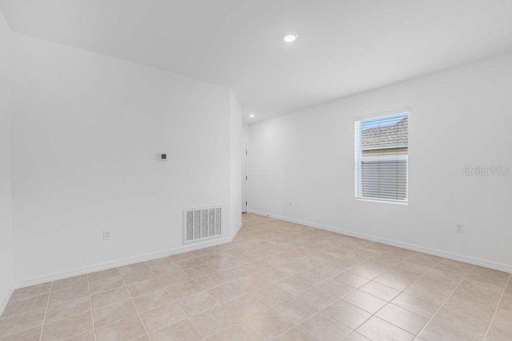 13803 Shellmore Ave Property Photo 13