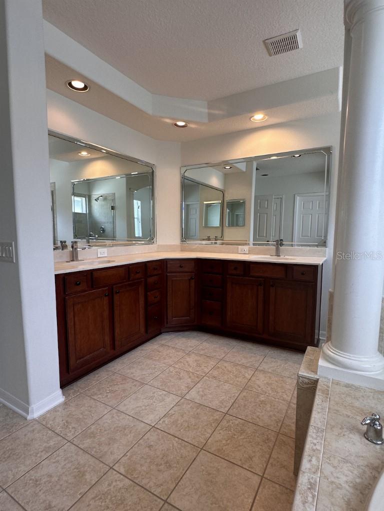 11107 Green Park Cir Property Photo 15