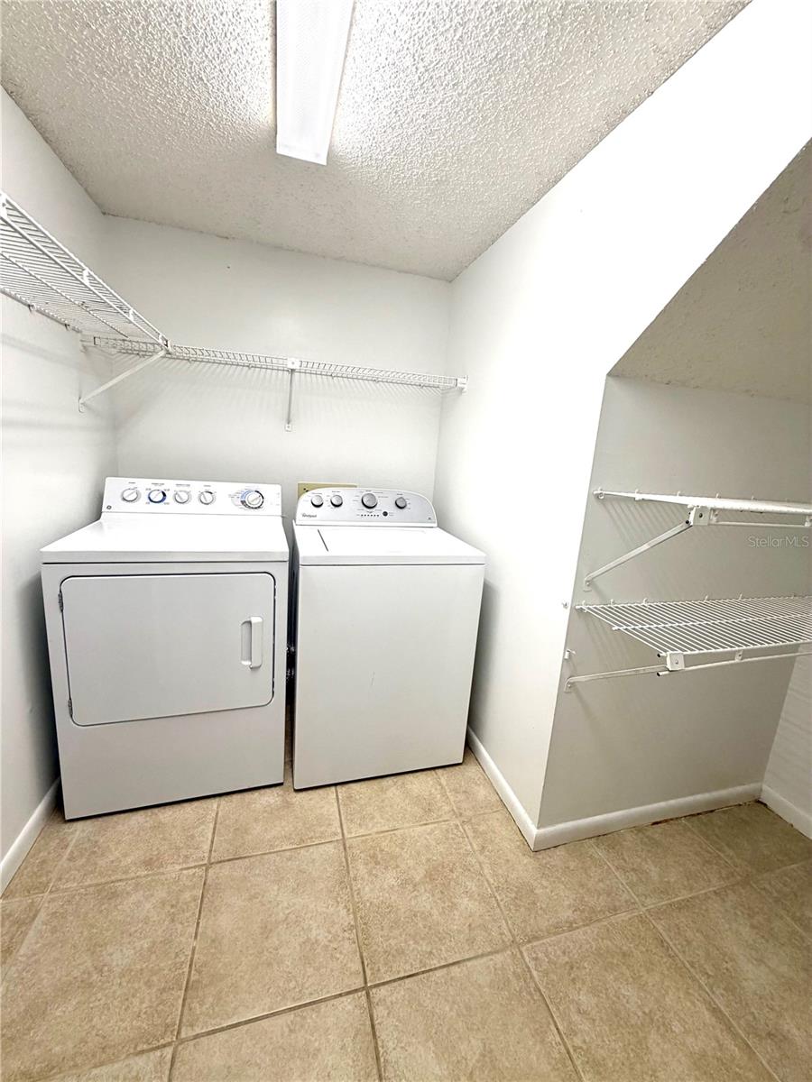 14904 Lake Forest Dr Property Photo 18