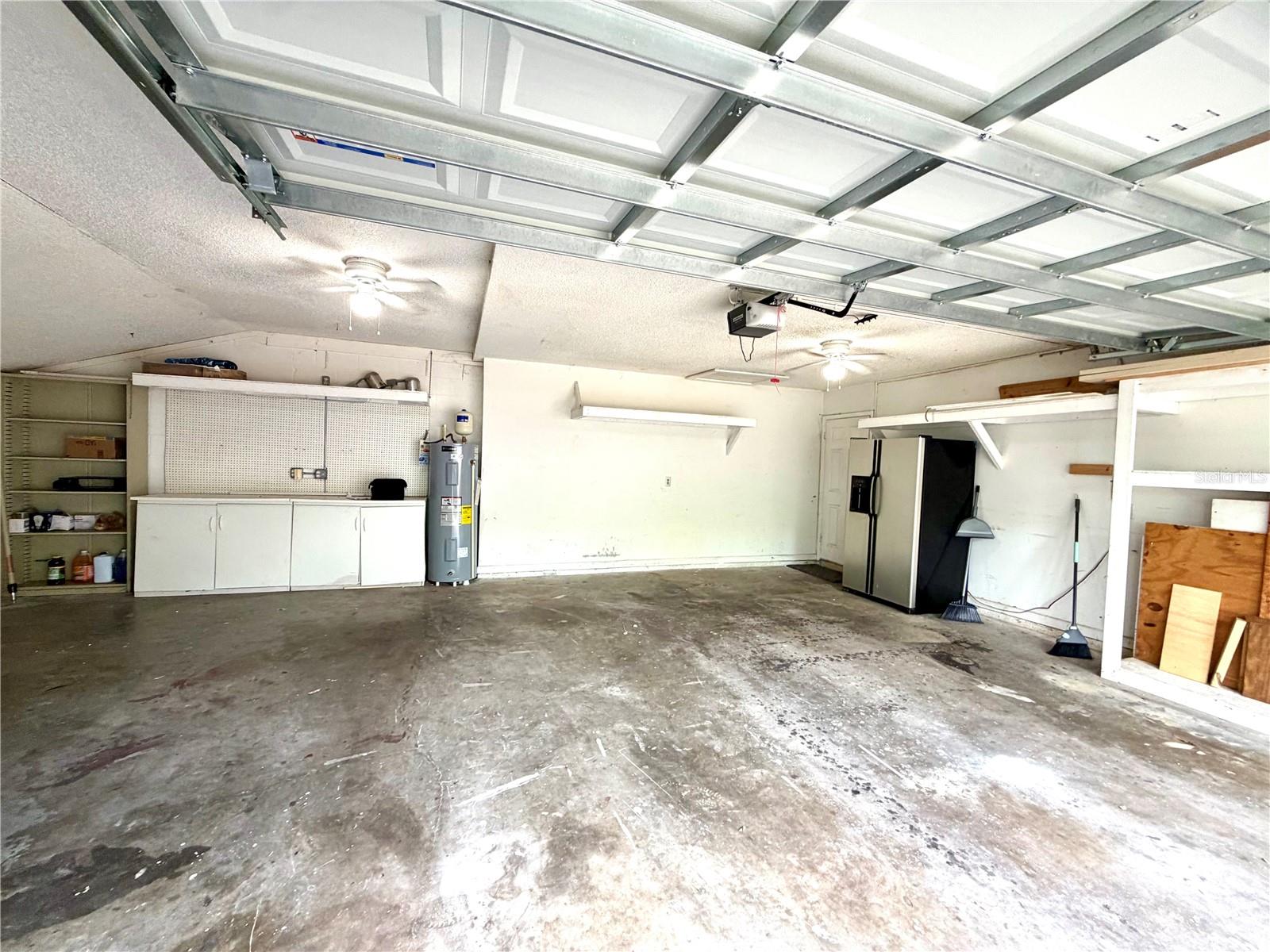 14904 Lake Forest Dr Property Photo 19