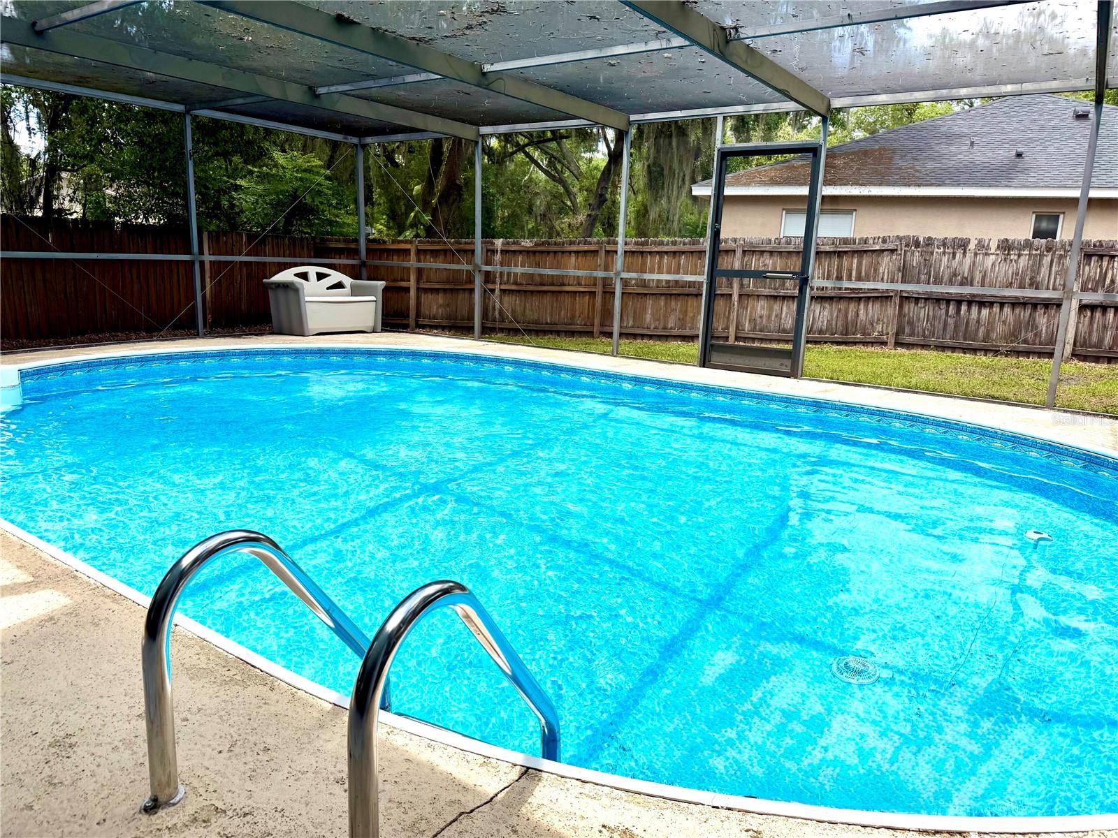 14904 Lake Forest Dr Property Photo 20