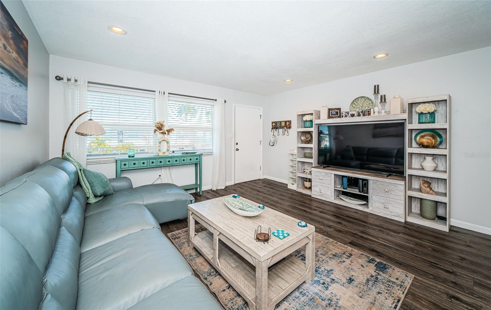 2 Causeway Blvd #208 Property Photo 10