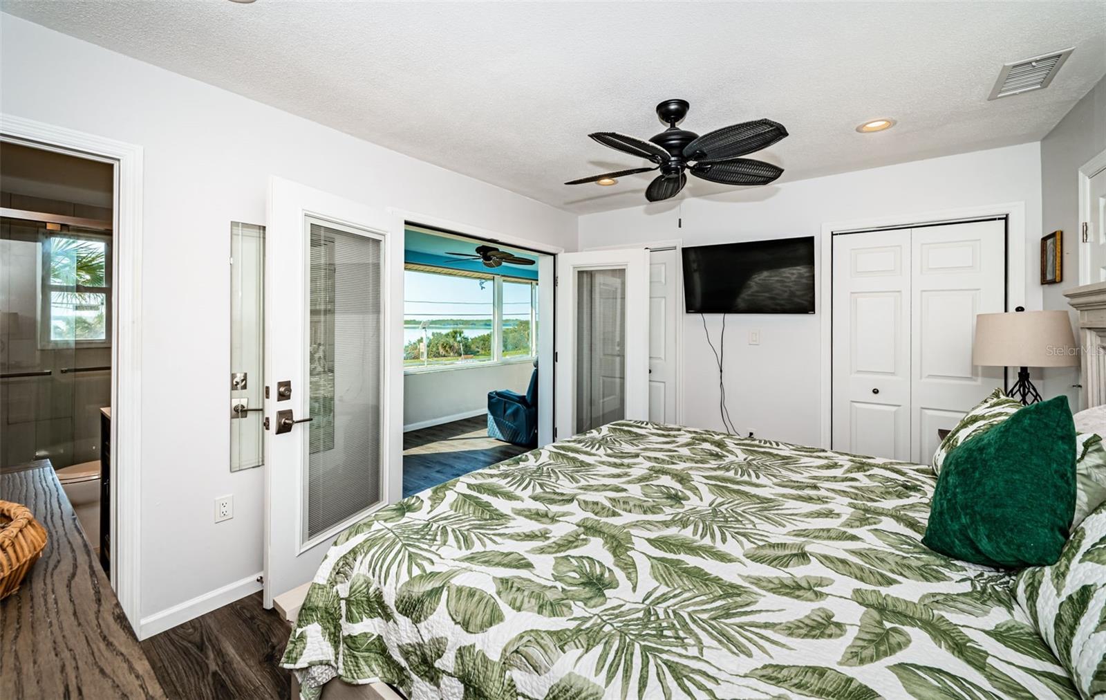 2 Causeway Blvd #208 Property Photo 16