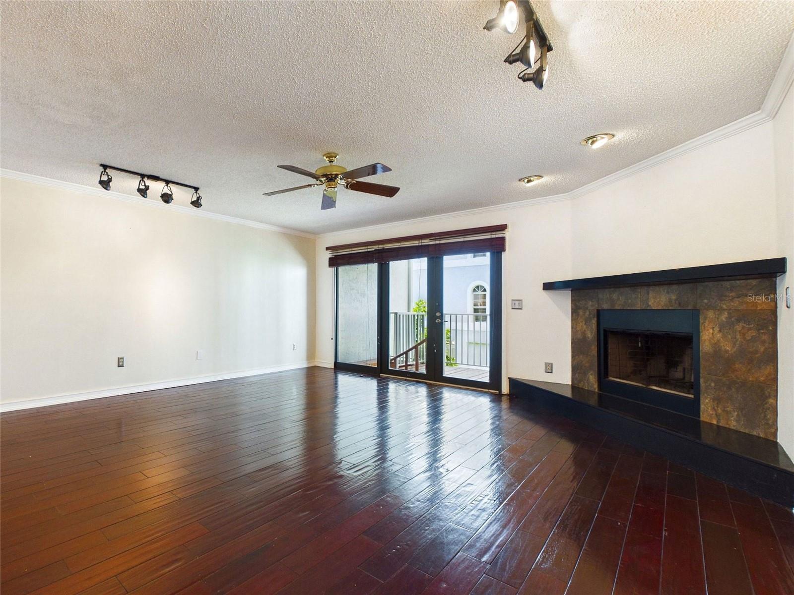 745 Pinellas Bayway S #202 Property Photo 9