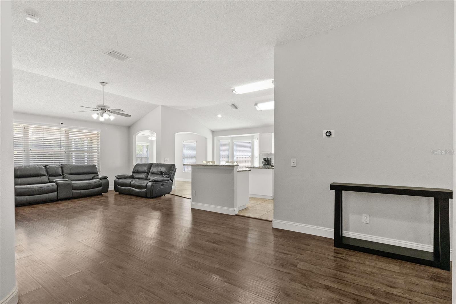 4508 New Dawn Ct Property Photo 5