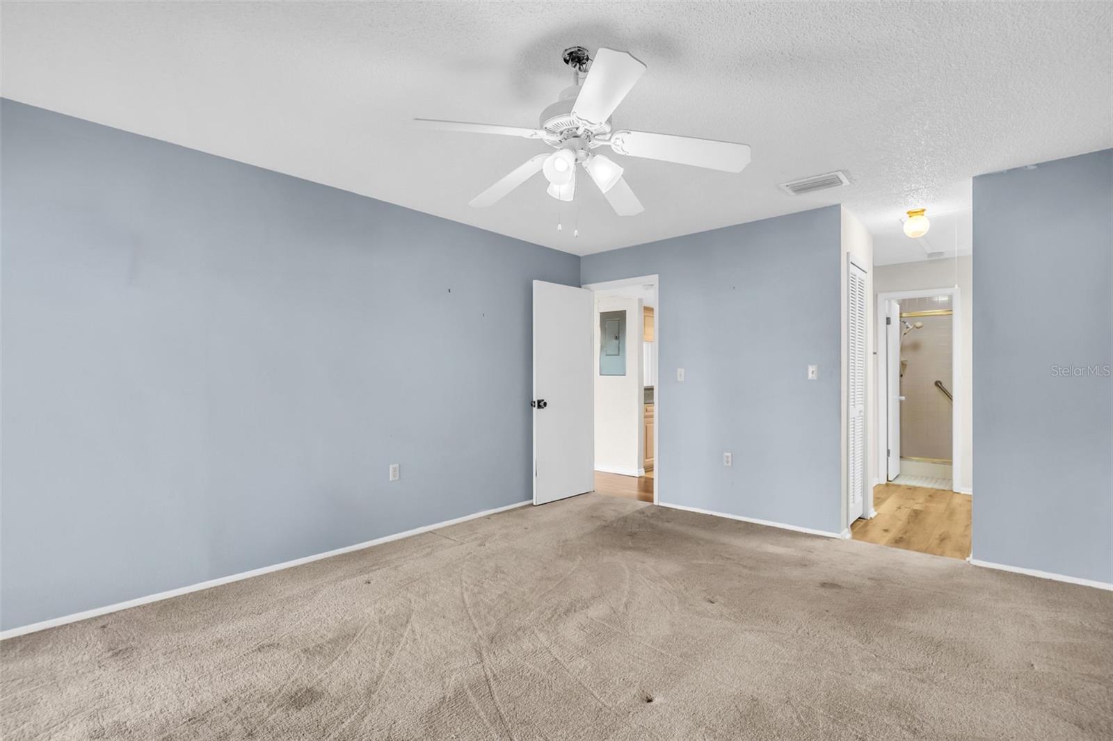 120 Evelyn Ct Property Photo 31