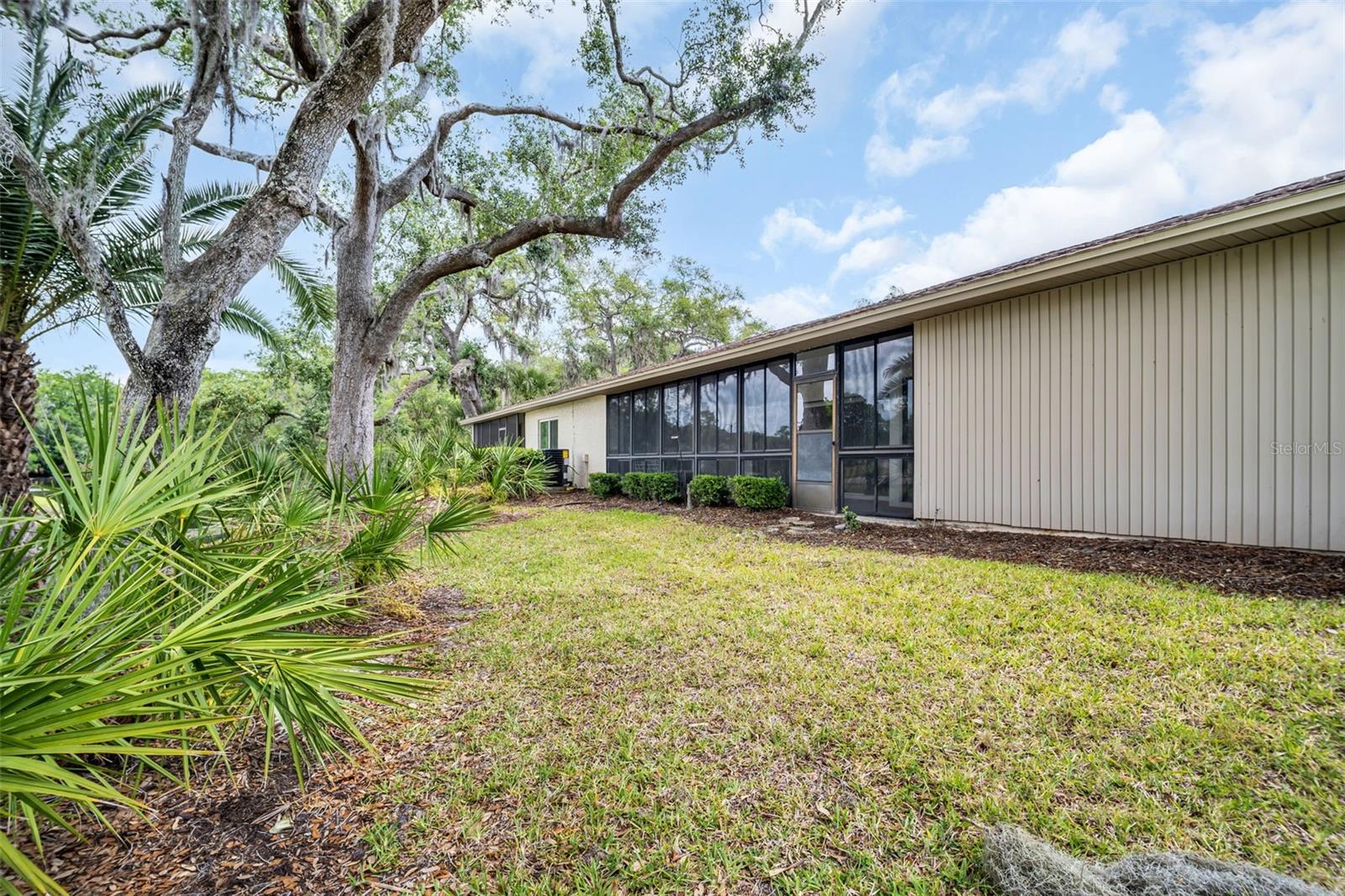 120 Evelyn Ct Property Photo 45