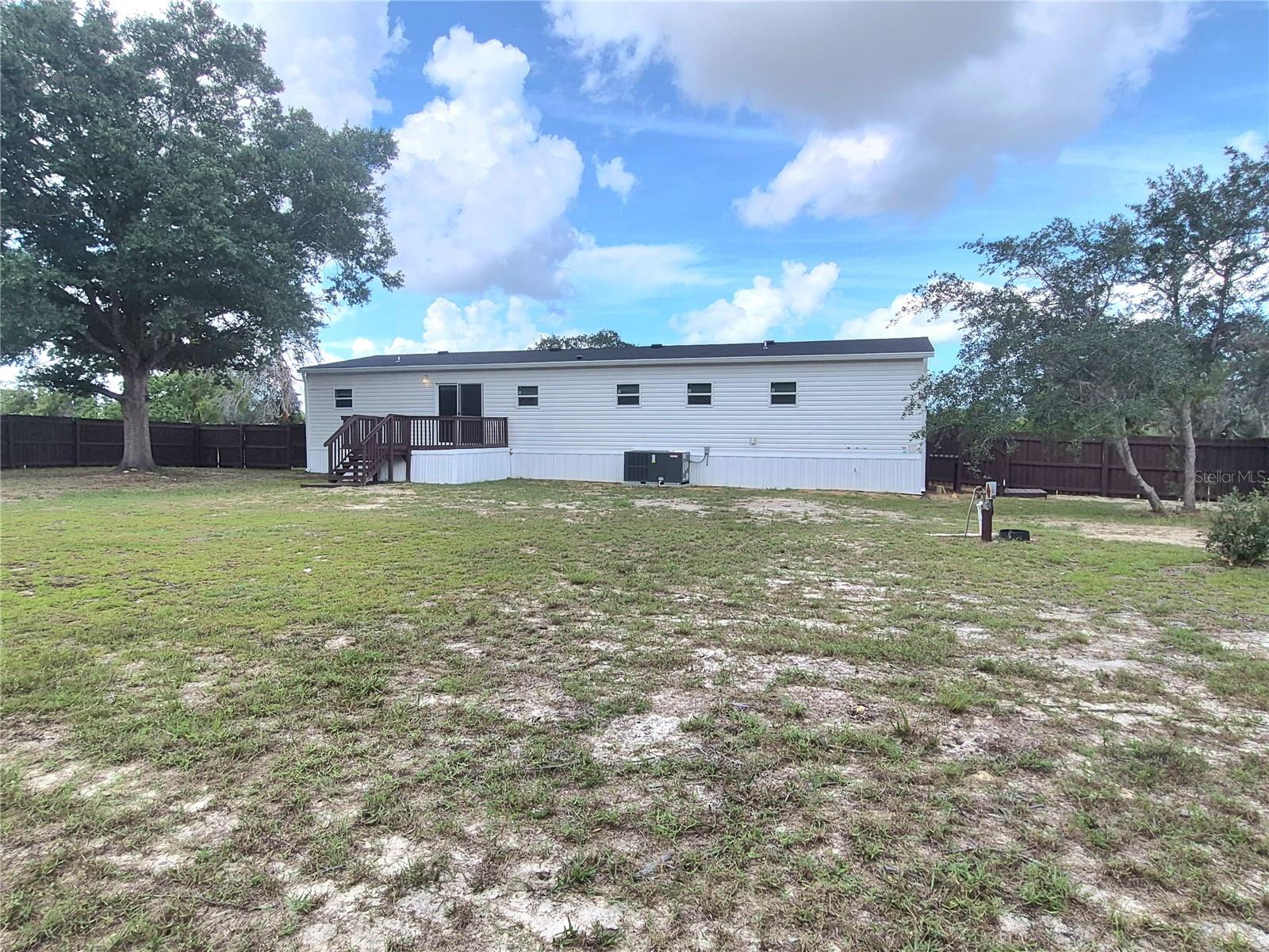 8128 Weeping Willow St Property Photo 30