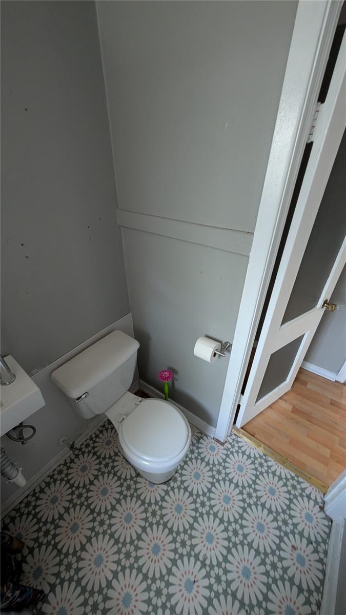 2801 W Cleveland St Property Photo 22