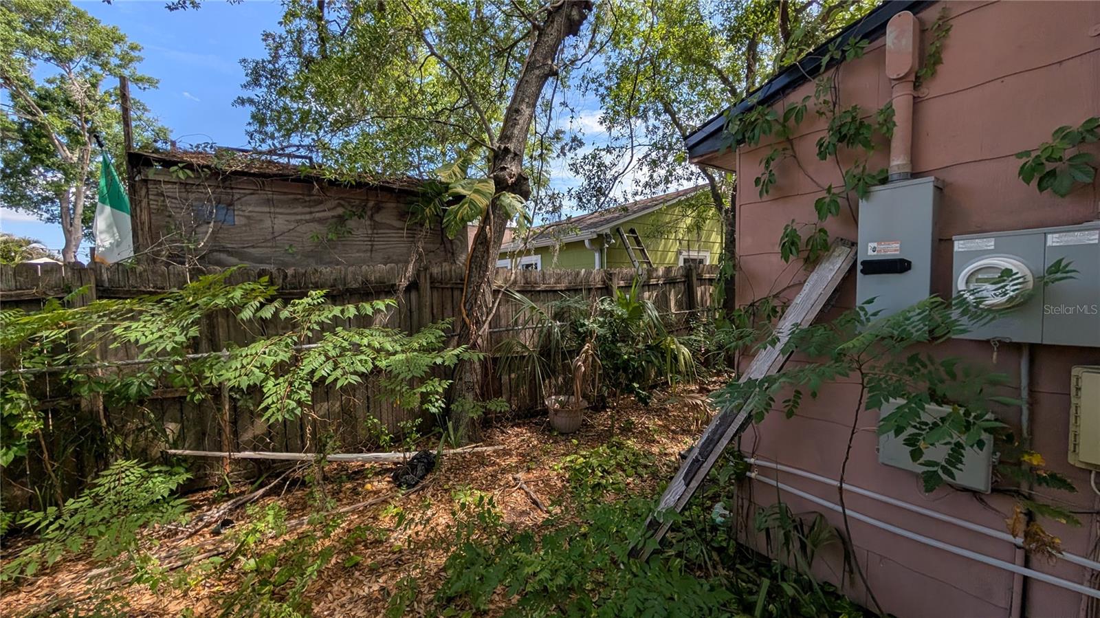 2801 W Cleveland St Property Photo 52