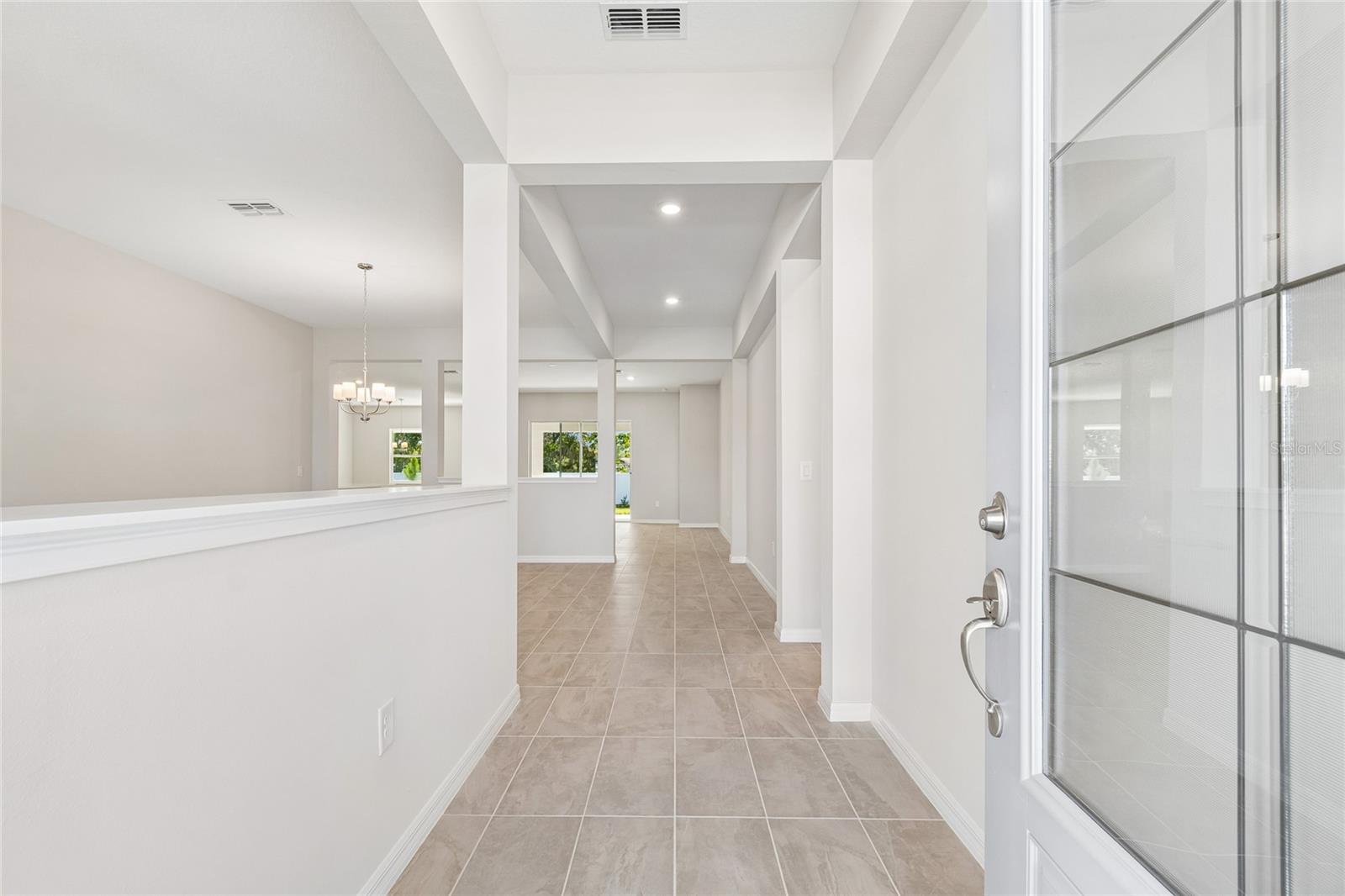 12610 Kelly Ann Loop Property Photo 4