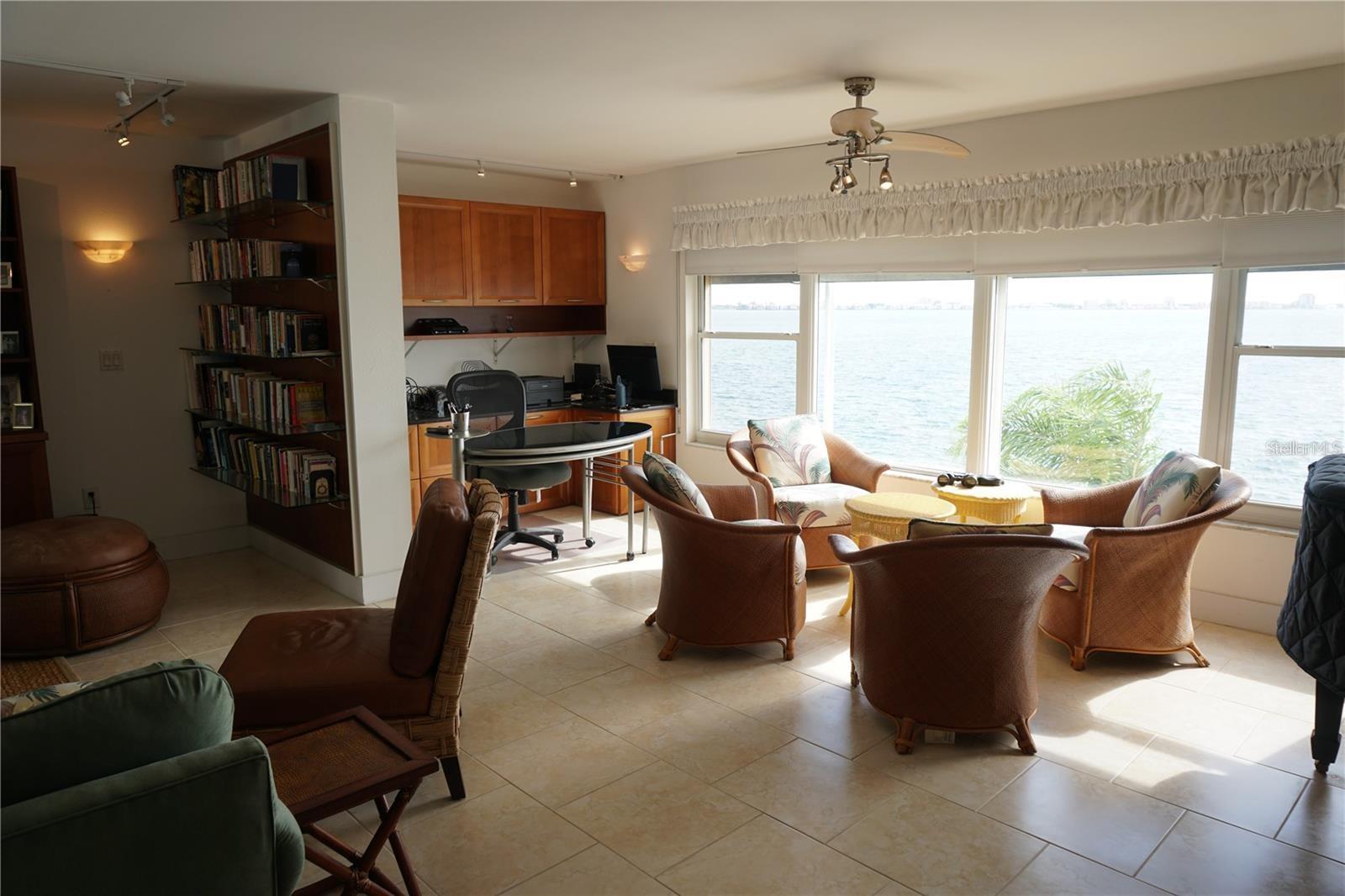 5900 Shore Blvd S #402 Property Photo 4
