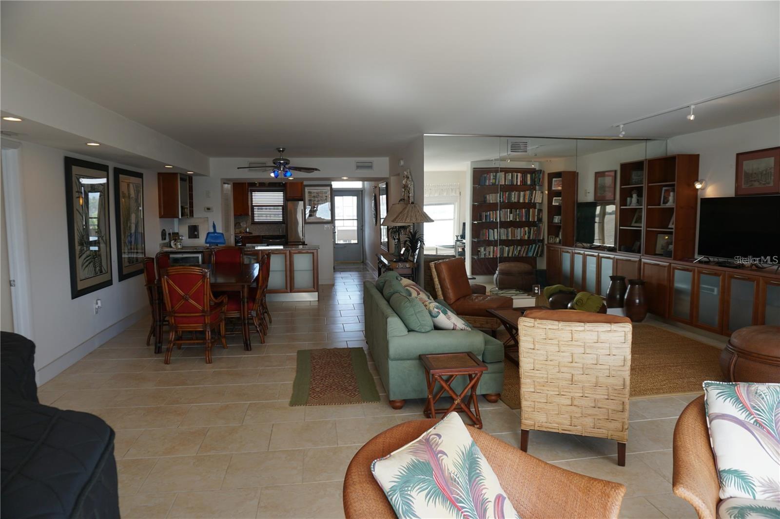 5900 Shore Blvd S #402 Property Photo 12