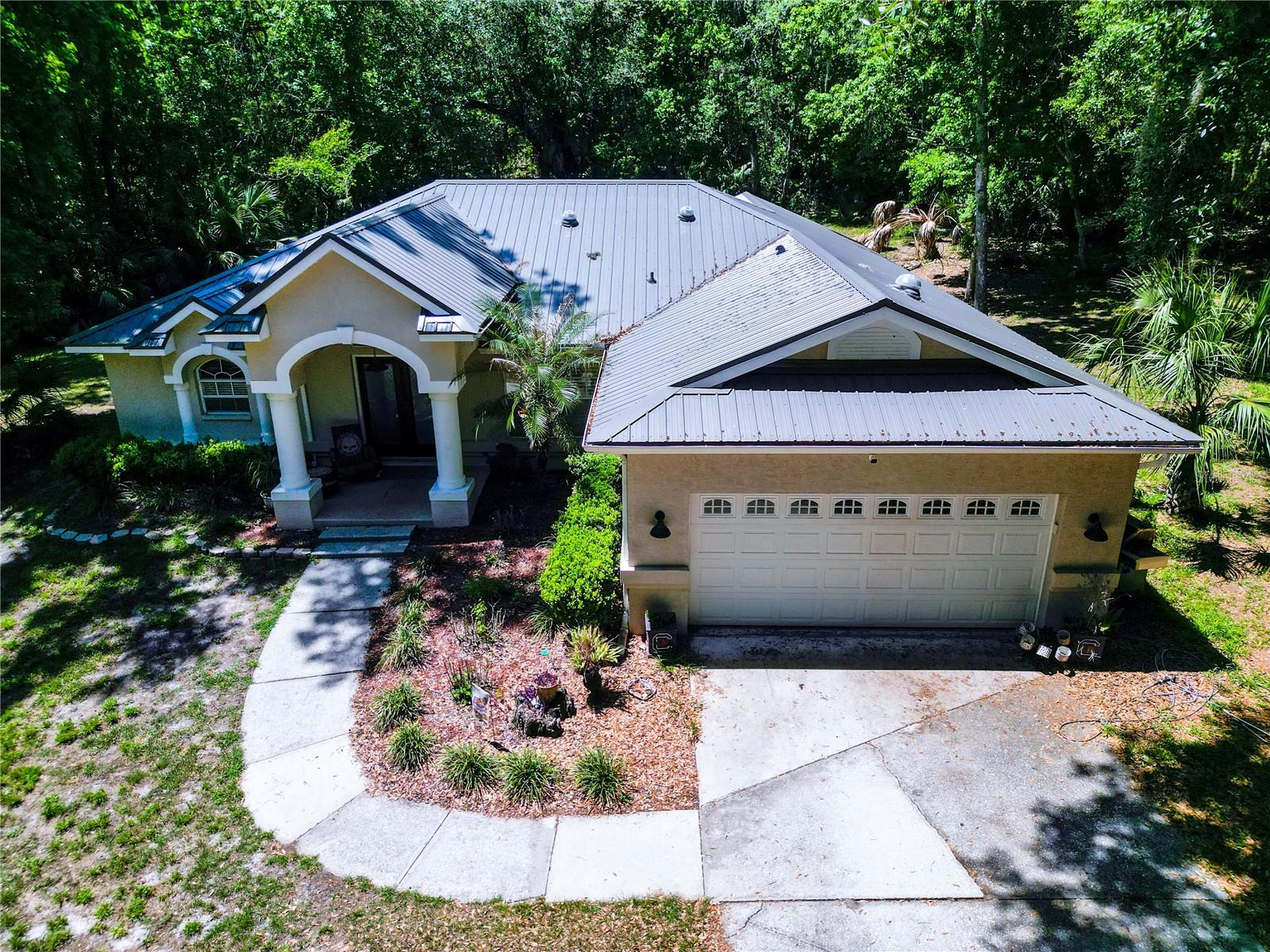 5215 CEDAR LN Property Photo 1