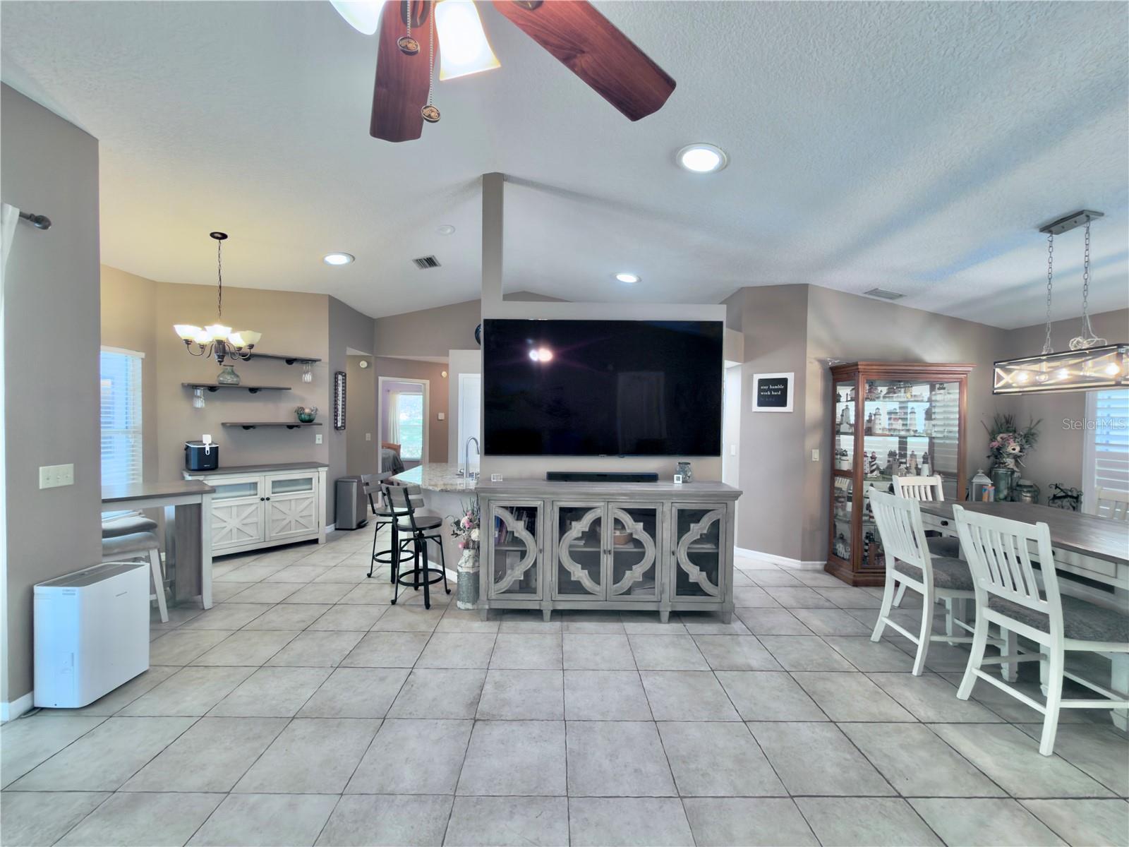 5215 Cedar Ln Property Photo 8