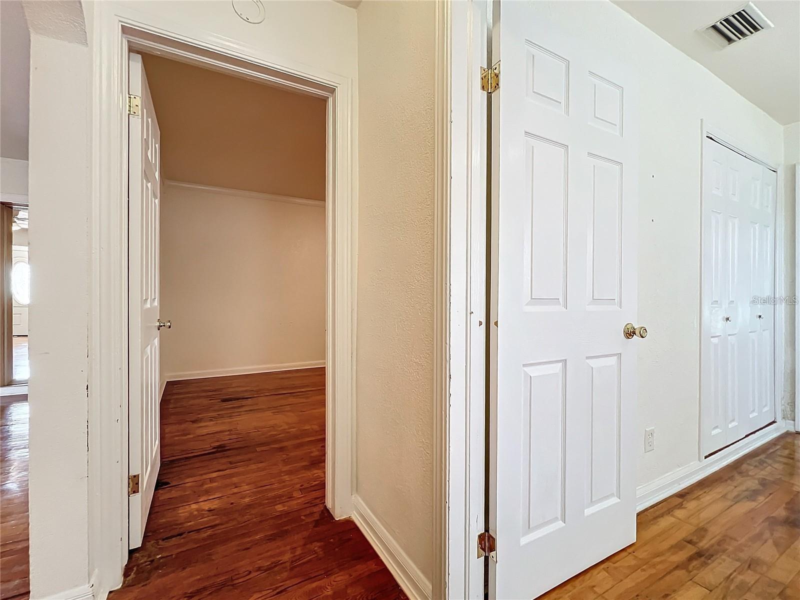 25 E Chesley Ave Property Photo 52