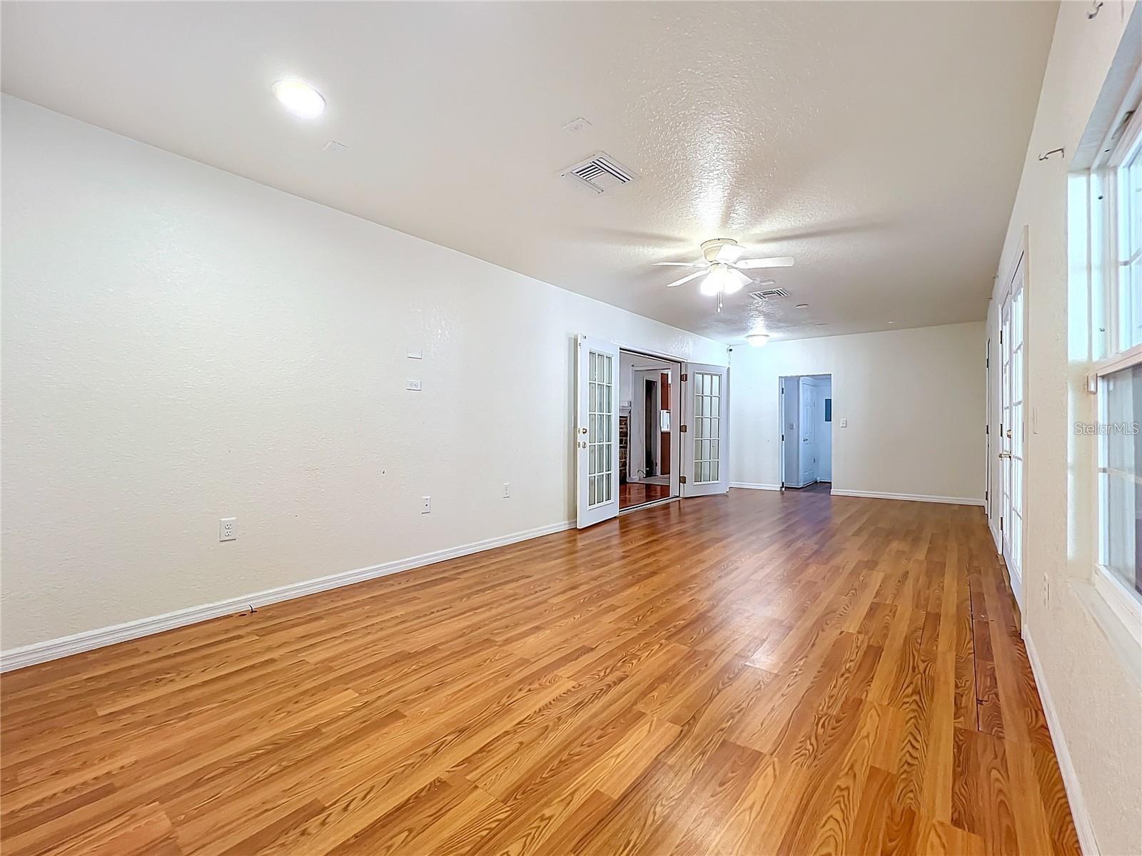25 E Chesley Ave Property Photo 65