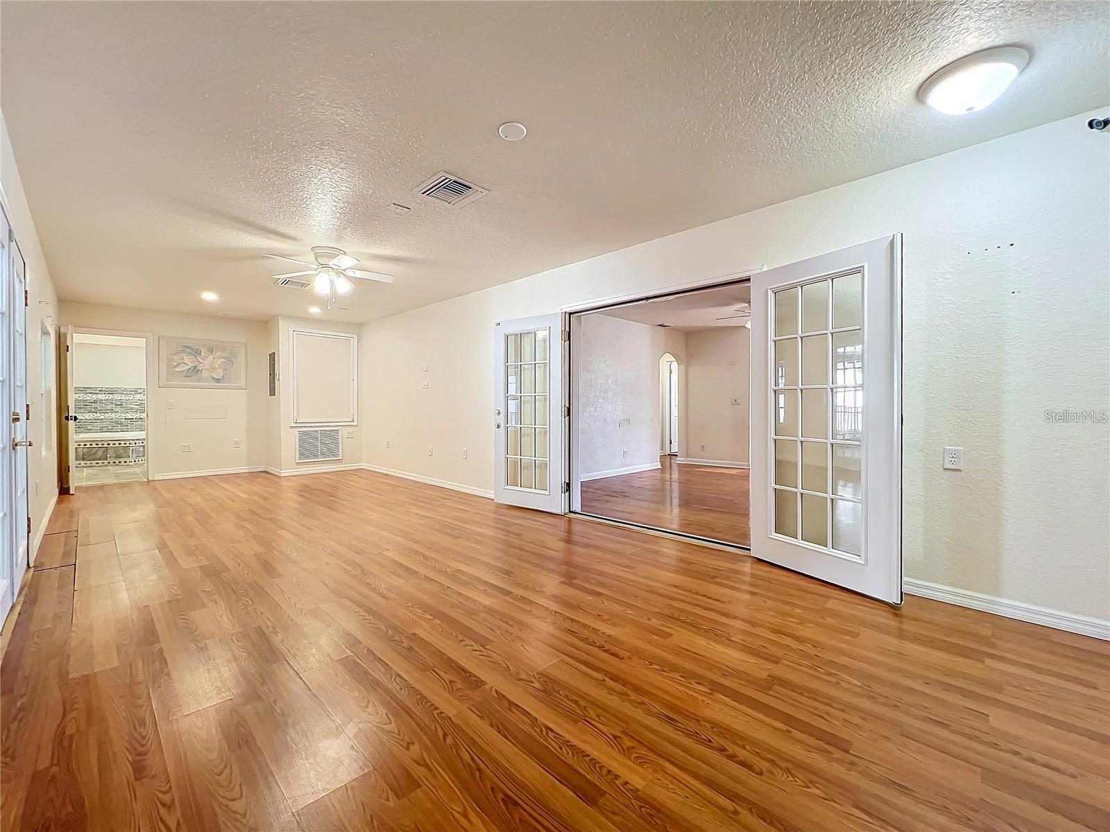 25 E Chesley Ave Property Photo 66