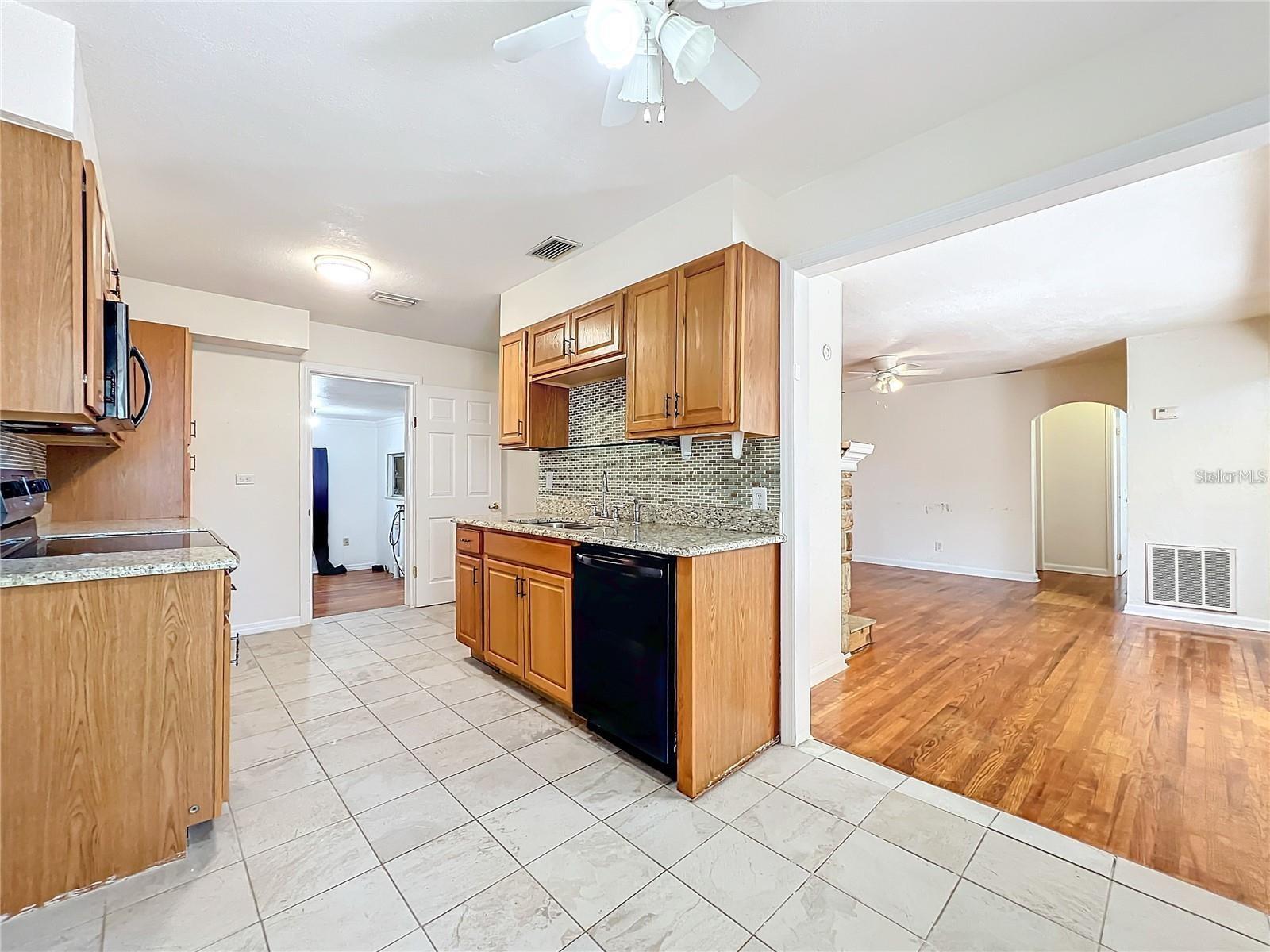 25 E Chesley Ave Property Photo 70