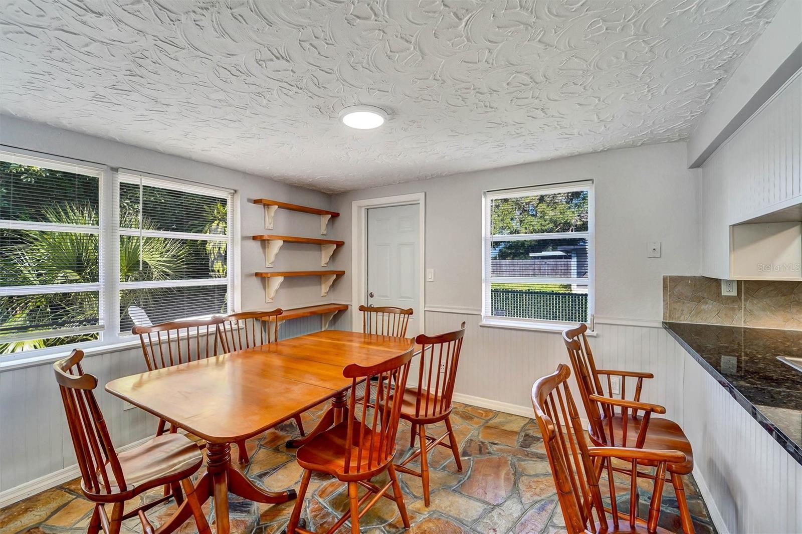 5344 Nancy Ln Property Photo 11