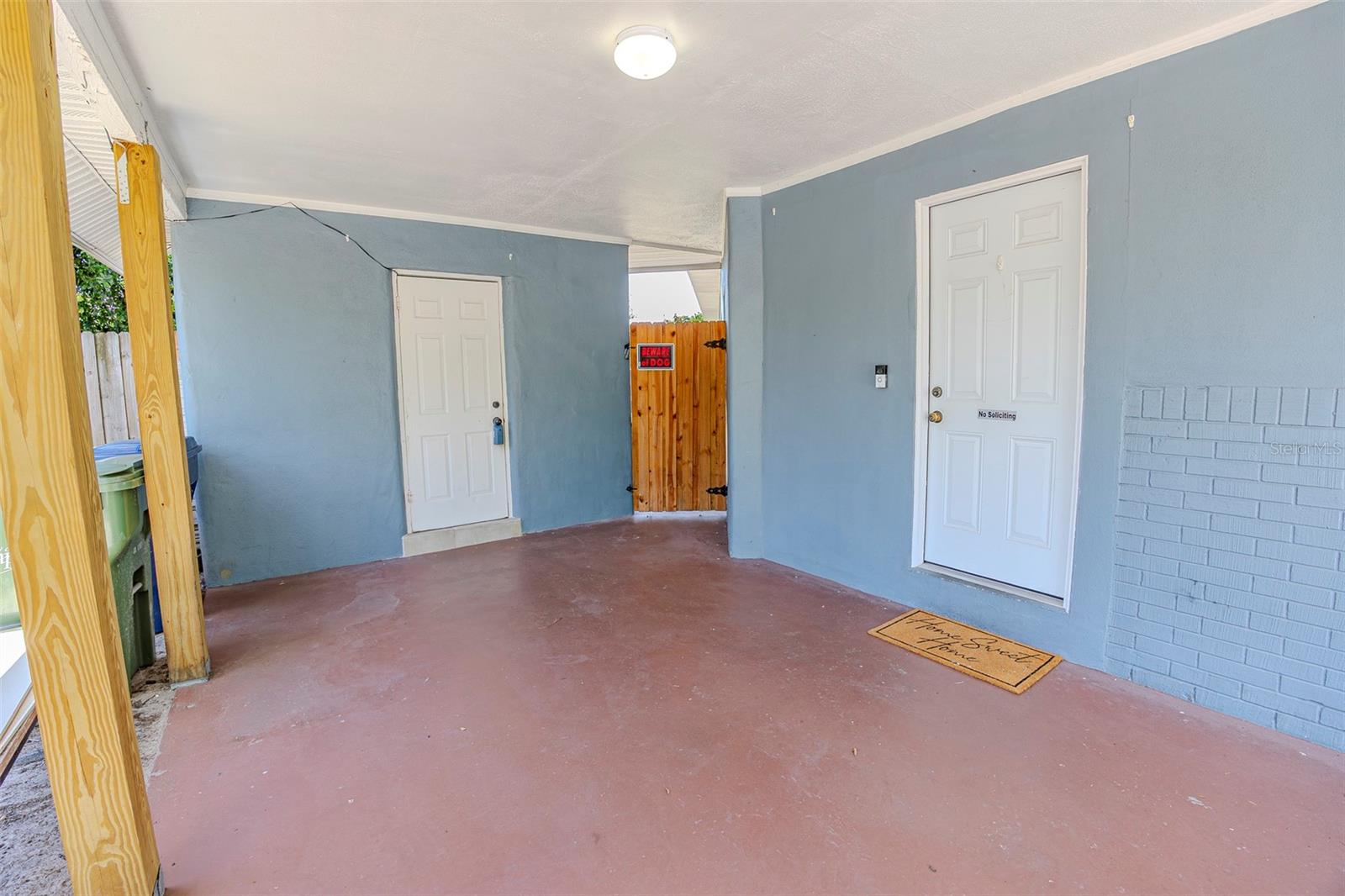 10904 N 15th St Property Photo 25