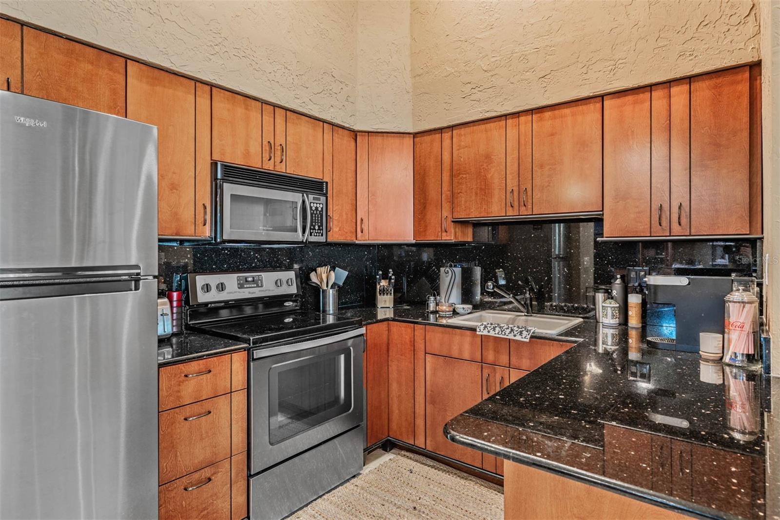 18707 Pepper Pike Property Photo 59