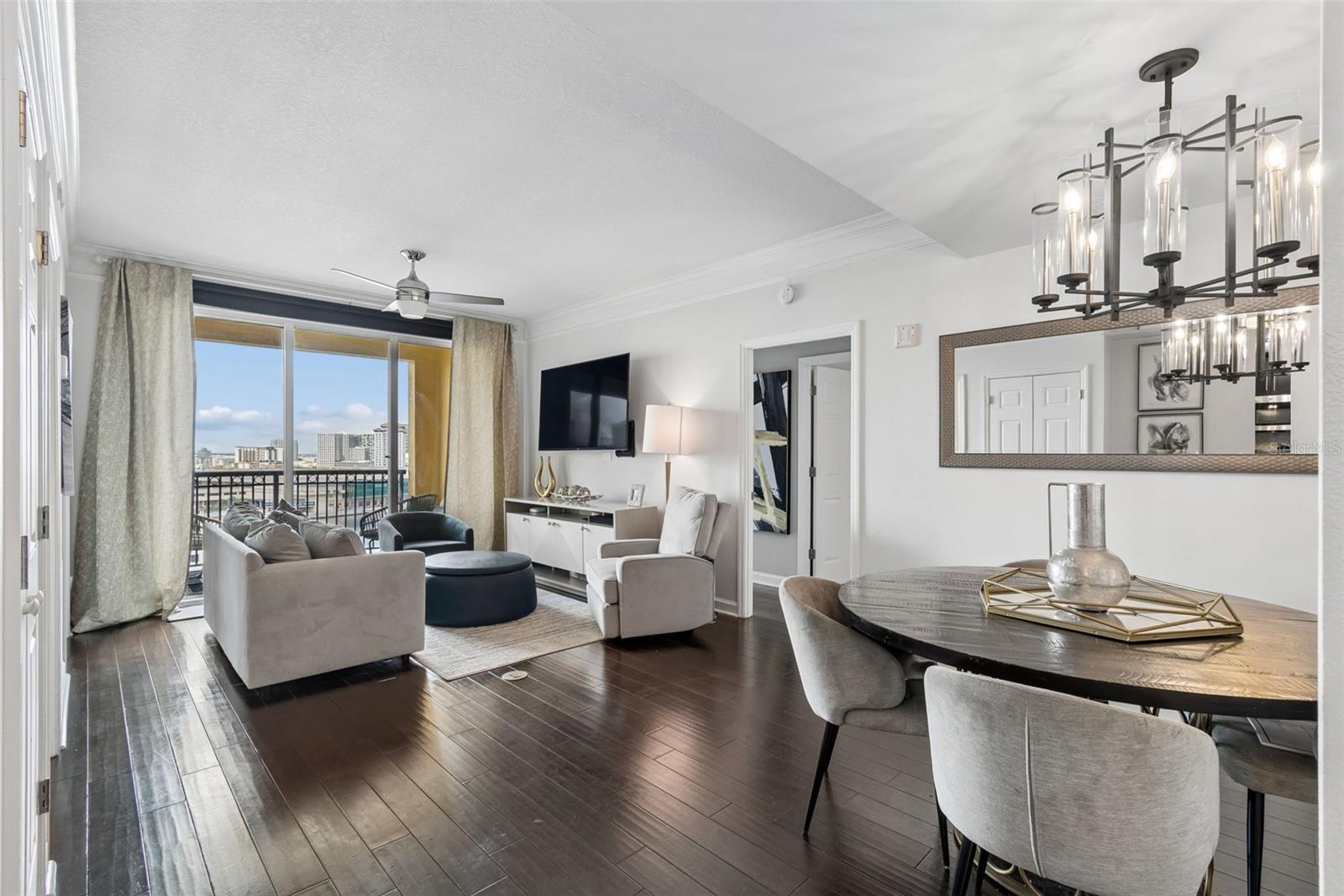 345 Bayshore Blvd #1510 Property Photo 3