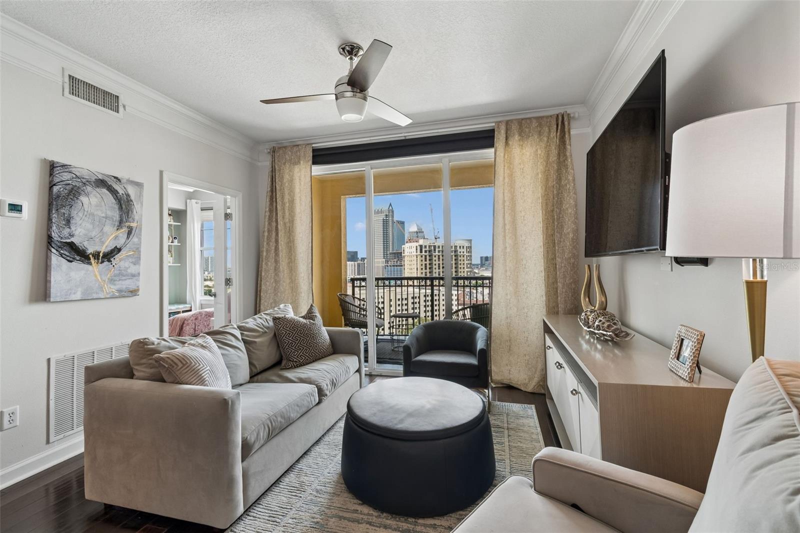 345 Bayshore Blvd #1510 Property Photo 6