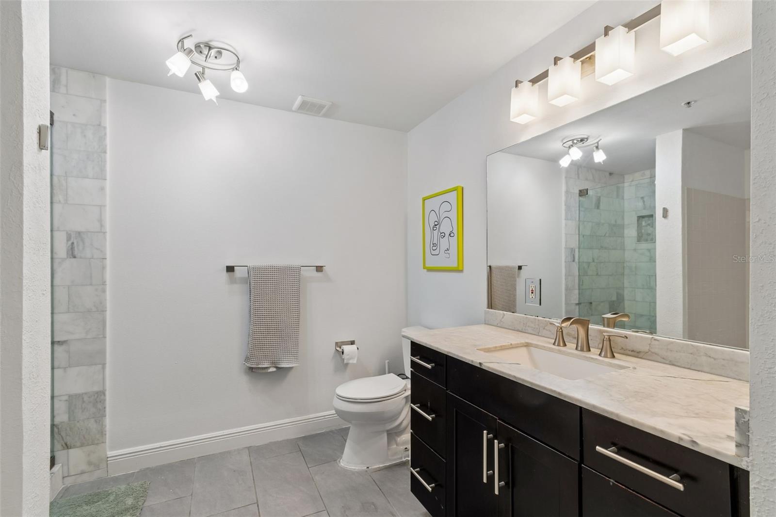 345 Bayshore Blvd #1510 Property Photo 18