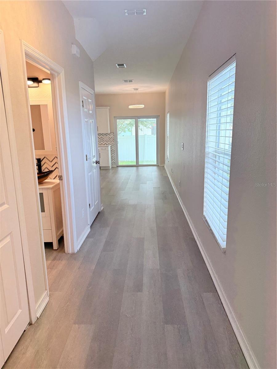 13201 Opal Ct Property Photo 5