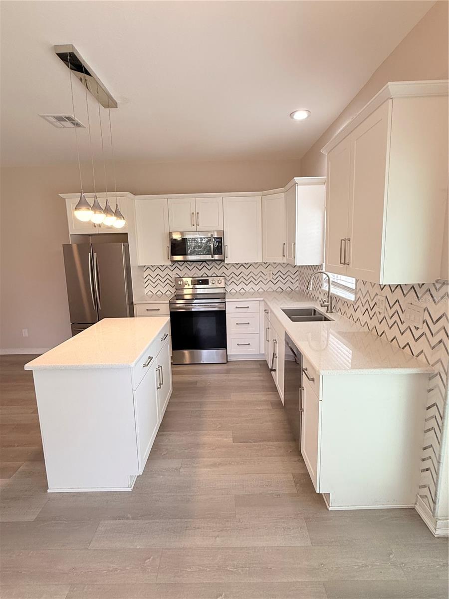 13201 Opal Ct Property Photo 8