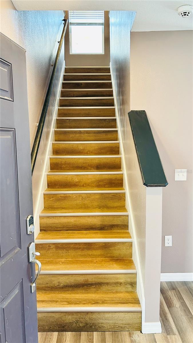 11152 Leland Groves Dr Property Photo 6