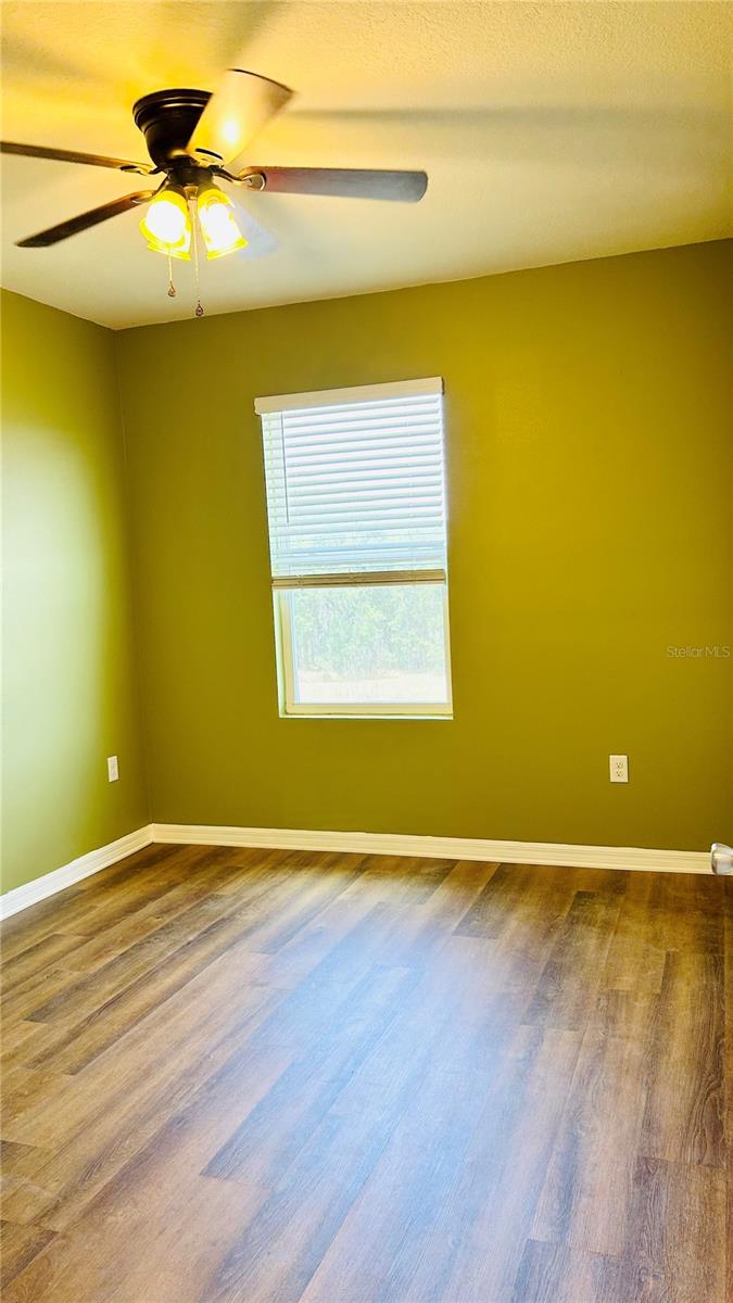 11152 Leland Groves Dr Property Photo 16