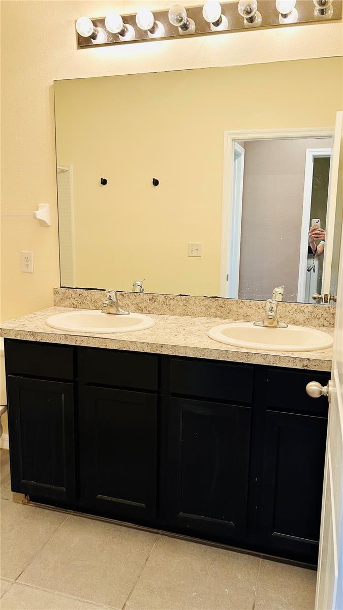11152 Leland Groves Dr Property Photo 17