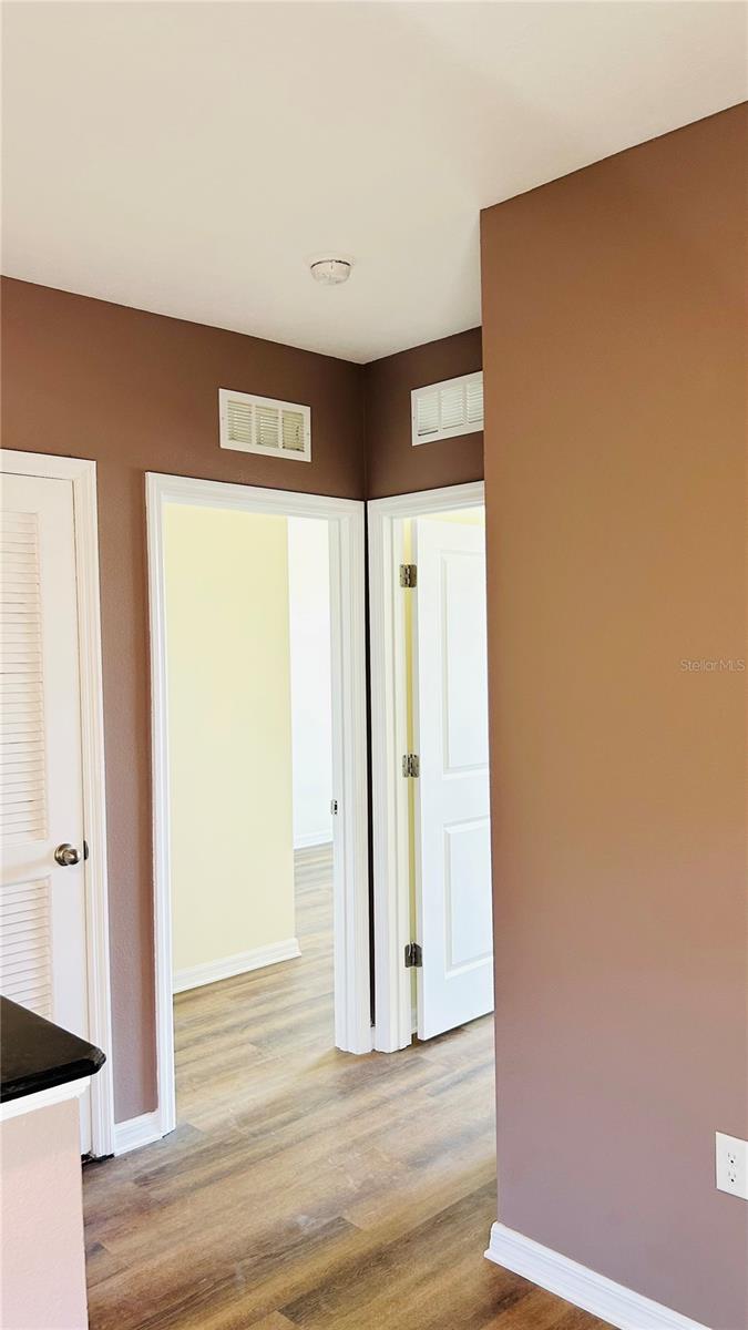 11152 Leland Groves Dr Property Photo 20