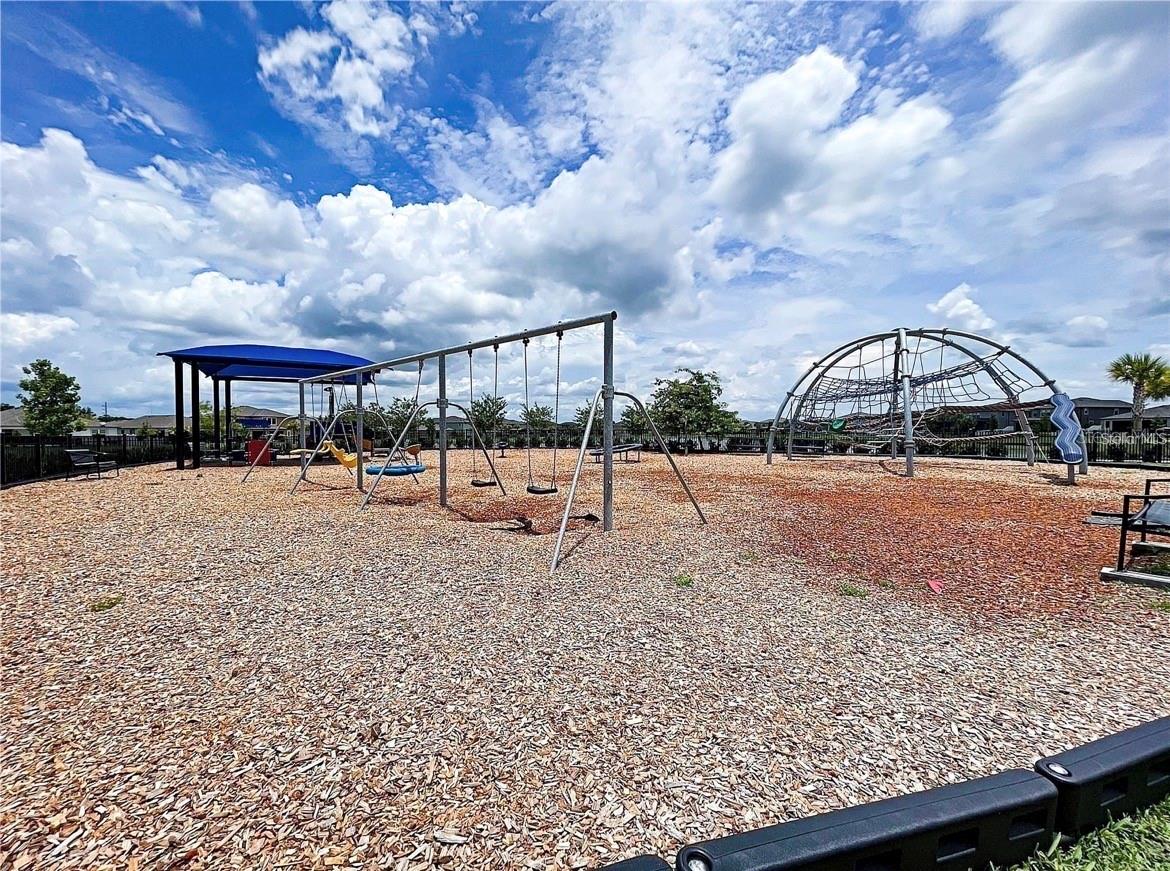 11152 Leland Groves Dr Property Photo 32