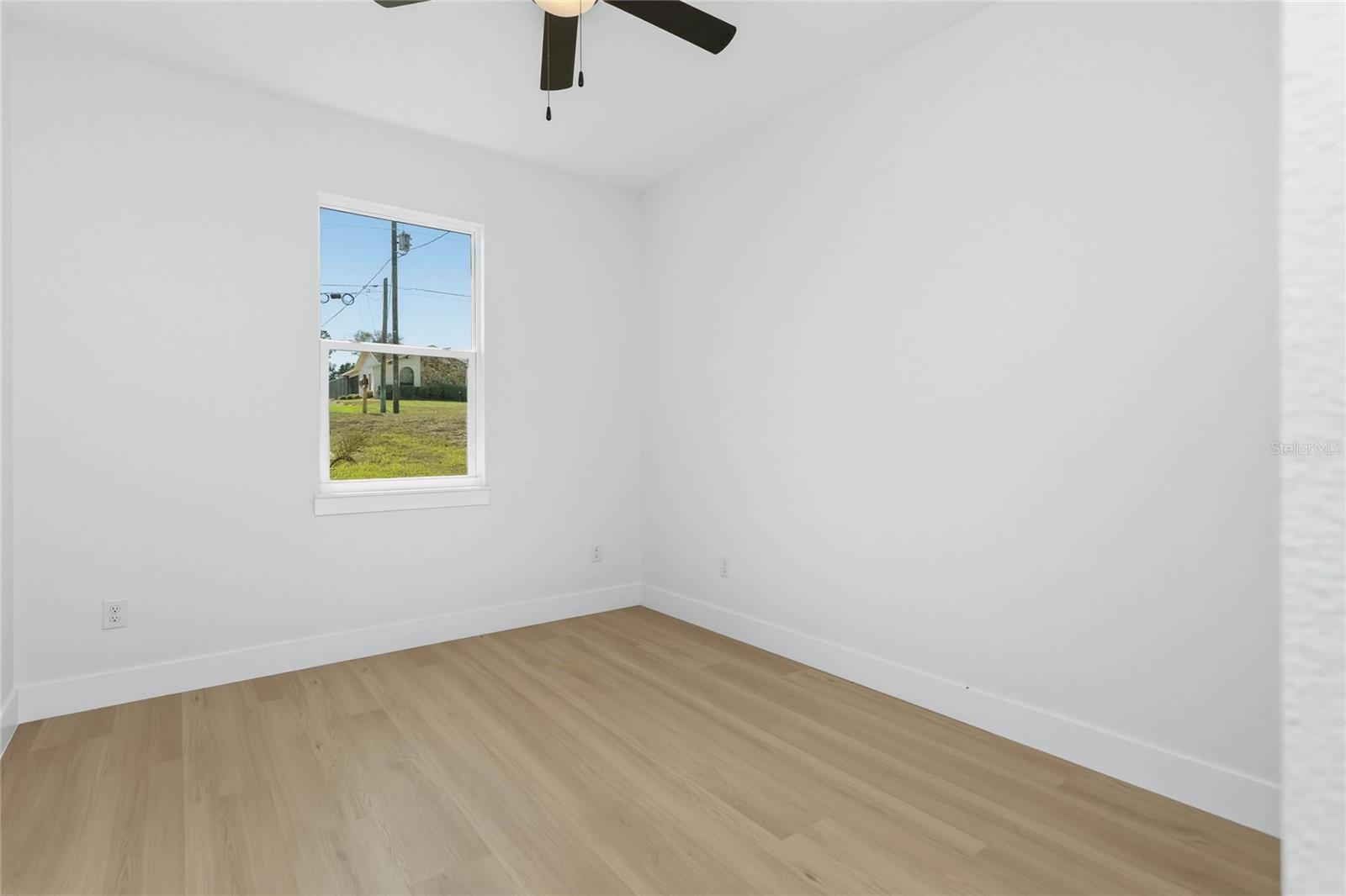 126 Canby Cir Property Photo 21