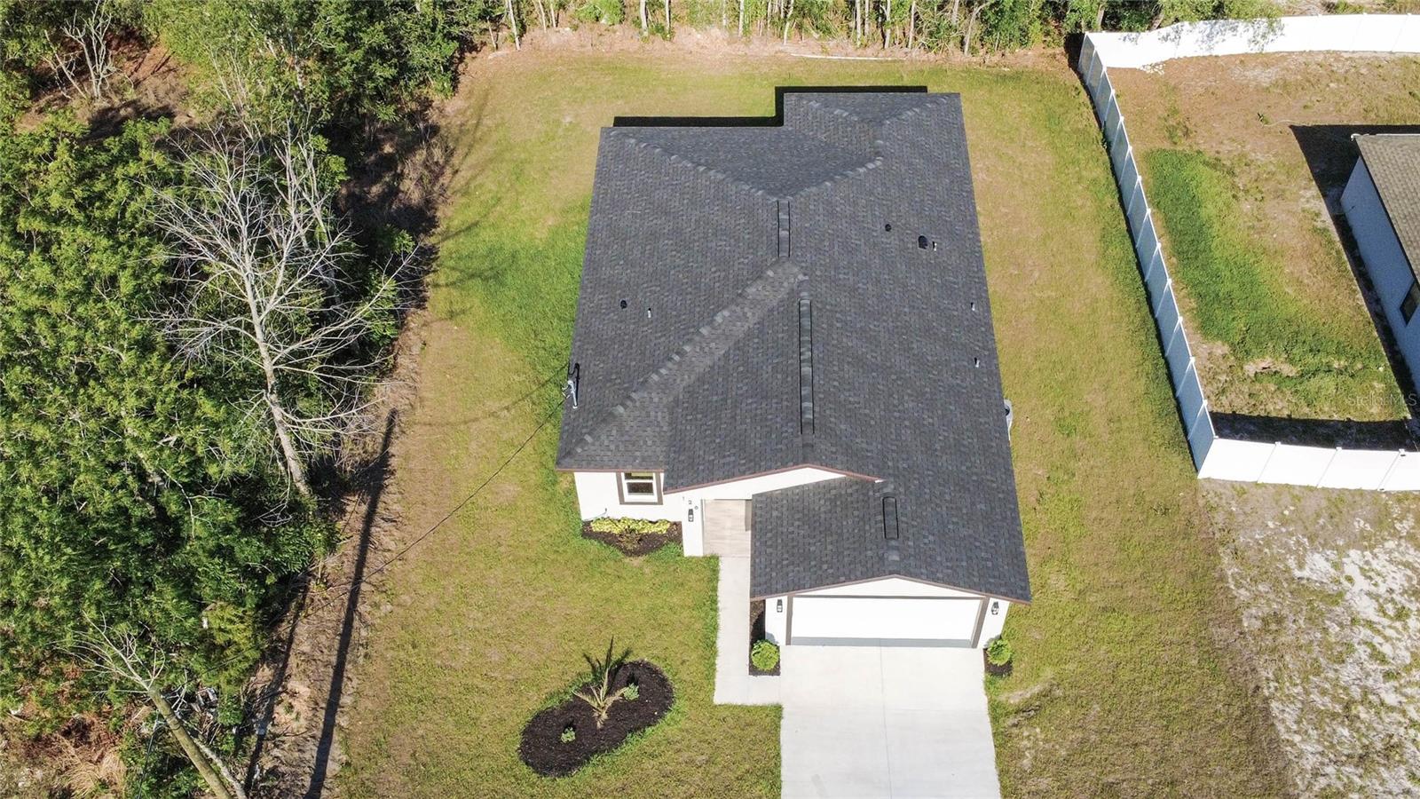 126 Canby Cir Property Photo 43