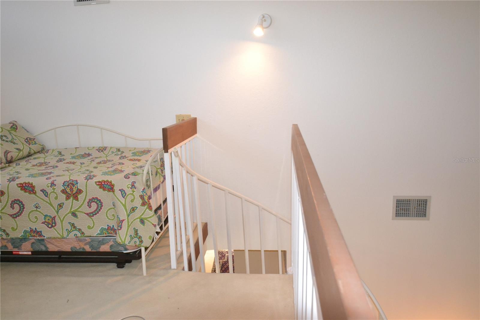 112 Lindsay Ln Property Photo 9