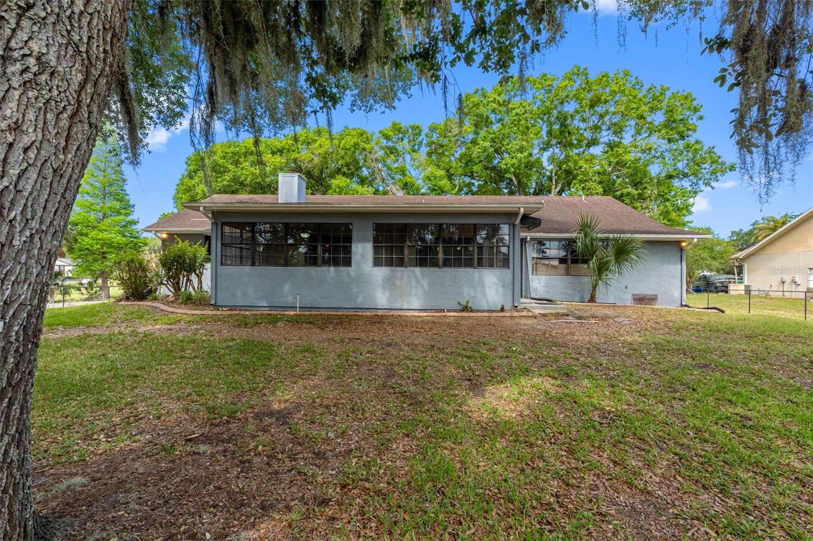 11109 Winn Rd Property Photo 58